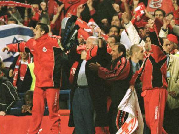 קשטן אחרי הניצחון הגדול על צ`לסי (GETTY)