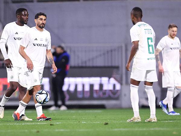 עייפה וכבדה, מכבי חיפה (מאור אלקסלסי)