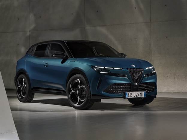 מגן אלפא רומיאו בשני עיצובים