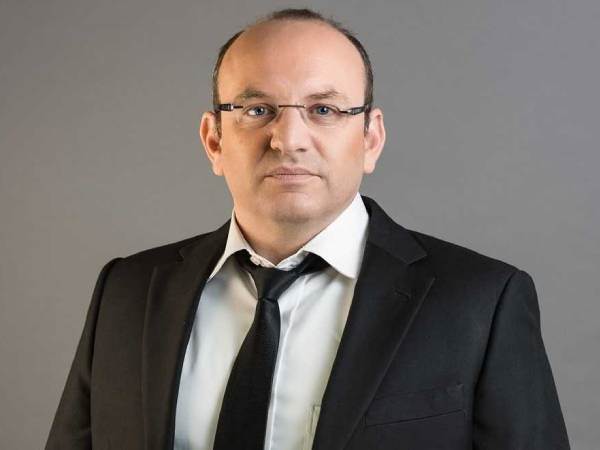 דן שווץ ז“ל, נמצא לו מחליף (שי שקולניק)