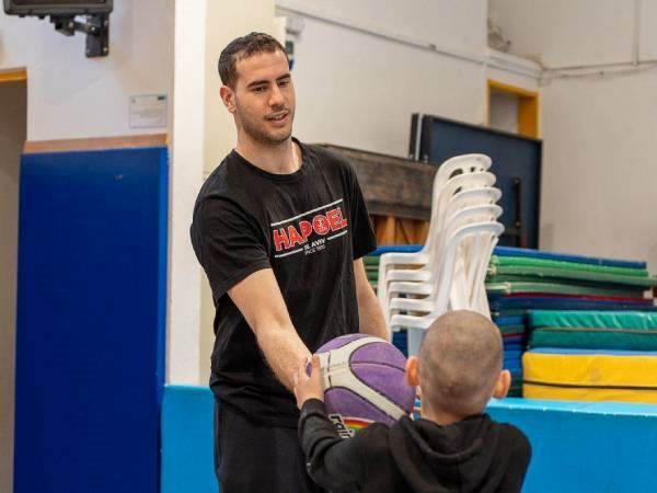 (באדיבות הפועל ת“א)