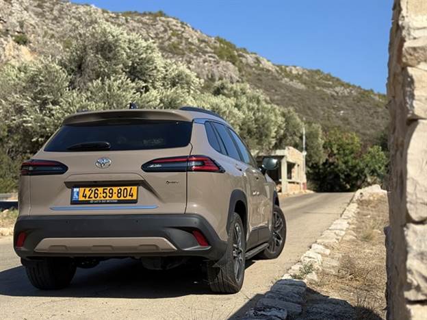 היא לא מרגשת, בכל זאת רכב פנאי משפחתי שנשאר על הצד הבטוח