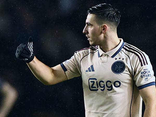 Giorgi ARJEVANIDZE / AFP via Getty Images