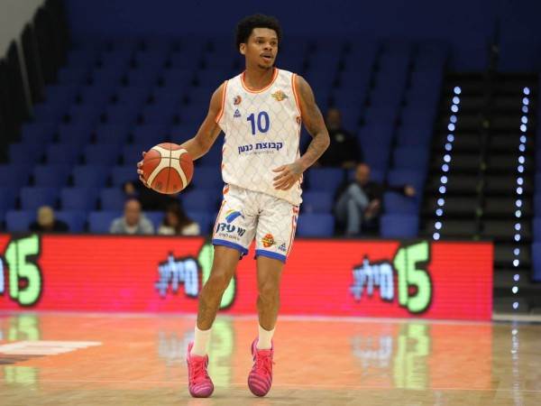 רונאלדו סגו (שקד אבן באדיבות מכבי רמת גן)