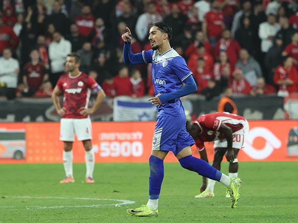 שימו לב אליו. יאיר מרדכי (צילום: דני מרון)