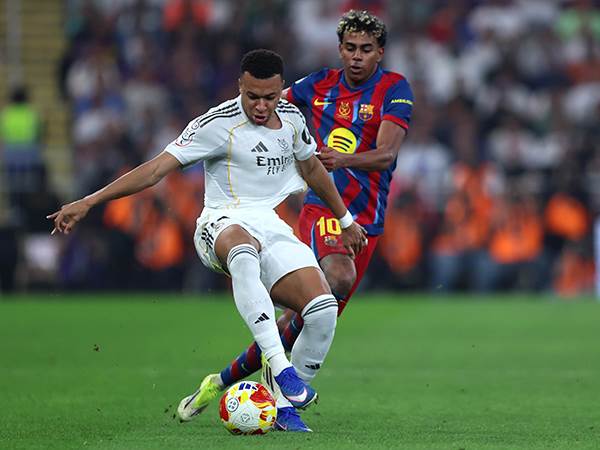 (Photo by Yasser Bakhsh/Getty Images)