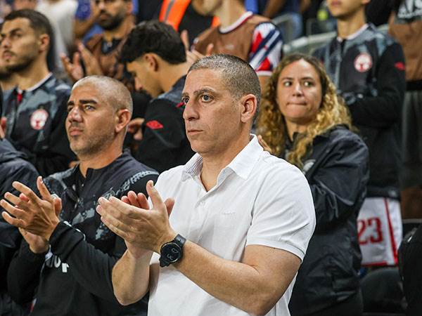קוז`וך, ייצא לטדי מהפסגה (קובי אליהו)