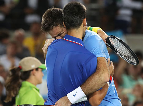 דל פוטרו ריגש את העולם על חשבון ג'וקוביץ' (getty)