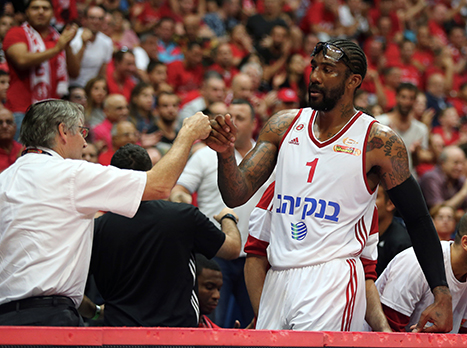 סטודמאייר. "צריכים לחזור ליסודות" (אלן שיבר)