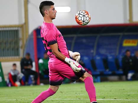 גלזר יאבד את המקום בין הקורות? (אלן שיבר)