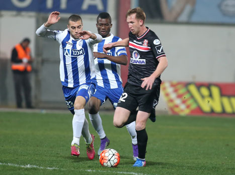 נבלע במשחק הרע של האדומים. ז'אורז'יניו (יוסי שקל)