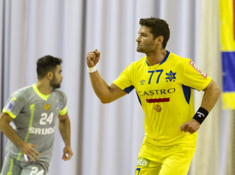 פומרנץ חוגג עוד ניצחון (איגוד הכדוריד)