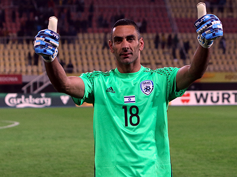 מי יחליף אותו בשער? גורש (אלן שיבר)