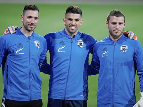 מי יפתח בשער? (אלן שיבר)