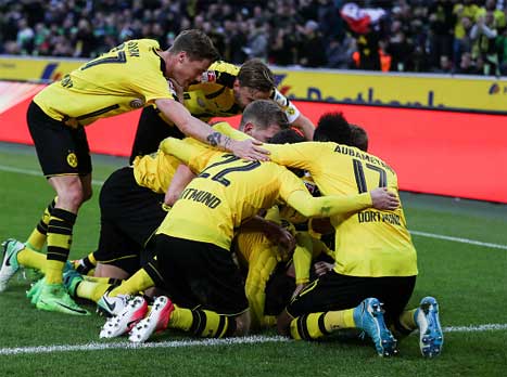 ניצחון בדקה ה-87. שחקני דורטמונד חוגגים (getty)