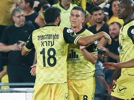 ורד חוגג. שכרו כמעט ויוכפל (דני מרון)