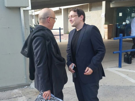 כבירי קפץ מעל הפופיק
