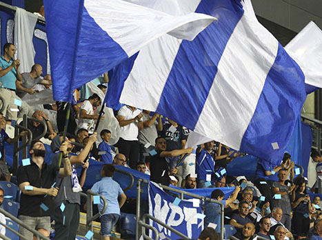 אוהדי מכבי פ