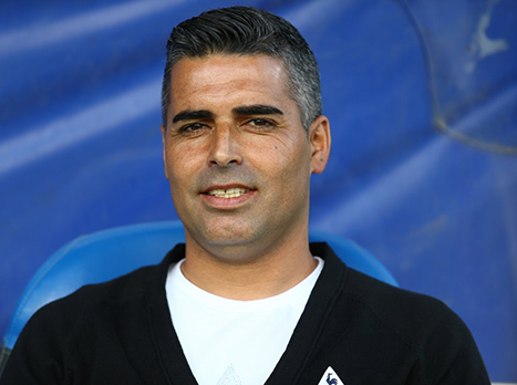 התחיל לעבוד. סילבס (לירון מולדבן)