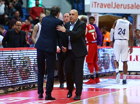 פיאניג'אני פירגן לאלפסי (מנהלת הליגה)