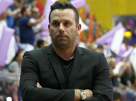 הבעלים הגיע לצפון וראה הפסד. אלון (אלן שיבר)