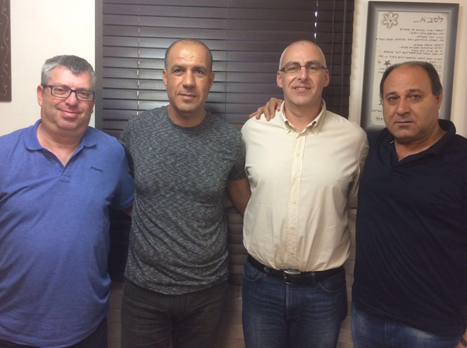 אבו יונס לקח הימור