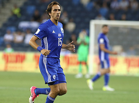 בניון. ספג קריאות בוז (אלן שיבר)