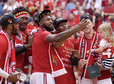 "צריך להכיר בהצלחה הגדולה שלנו" (צילום: אלן שיבר)