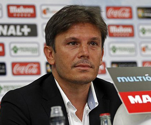 טוני. חלק מהשחקנים שהגיעו לארץ וחתמו היו ברשימה שהכין (טוויטר)