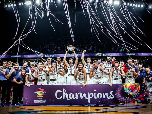 סיום אדיר לאליפות אדירה (פיב"א)