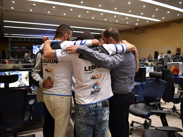 קבוצת CS: GO הובסה ע"י דרום קוריאה. צילום: 4DV.