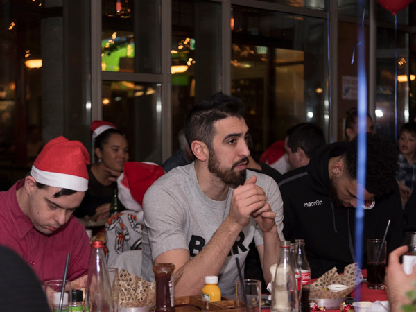 גם הישראלים הגיעו לחגוג (צילום באדיבות האתר הרשמי)