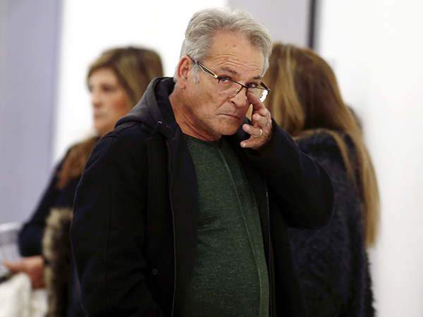 לקח קשה את הפציעה של מאור. יעקב בוזגלו (אלן שיבר)