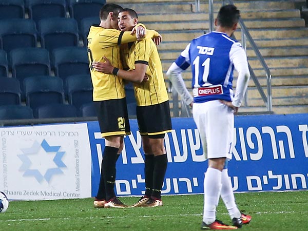 כחילה עם סירושטיין. פרק את הכתף, האם יחלים בזמן לראשל"צ? (דני מרון)