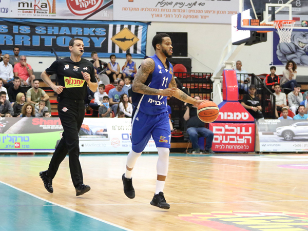 גרין. החזיק את הרצליה (מנהלת)