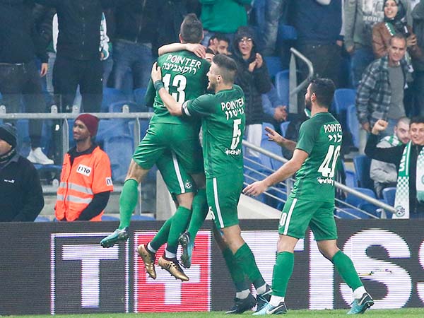 המומנטום יכול להימשך? מכבי חיפה חוגגת (צילום: דני מרון)