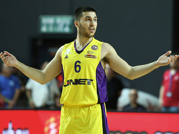 בלאט. יעצור את הרצף השלילי בחוץ? (אלן שיבר)