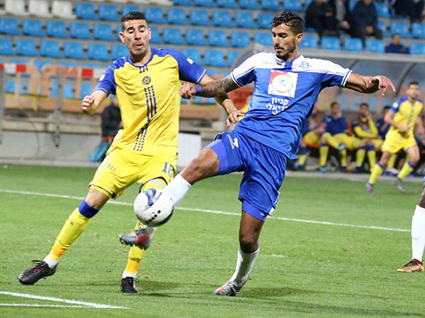 אז'ובל. חתם על חוזה ארוך טווח בעכו (יוסי שקל)