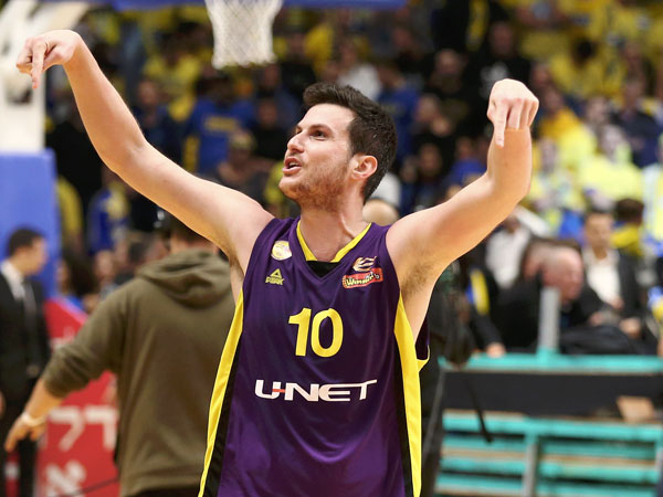 מחכה לעוד תואר. פניני (אלן שיבר)