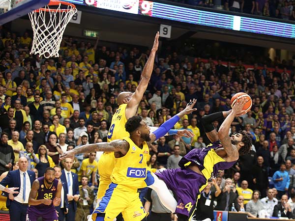 בסופו של דבר, רייס נתן הופעה יוצאת מן הכלל, בכל דרך שתסתכלו עליה (אלן שיבר)