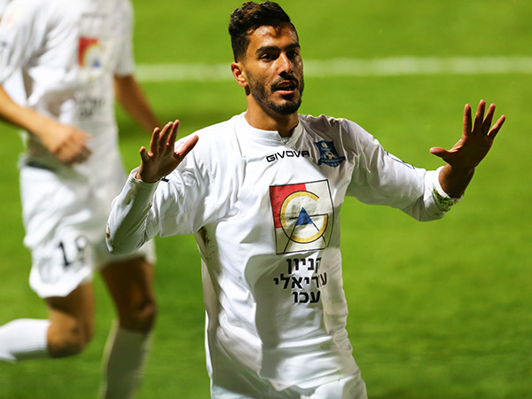 אז'ובל. 9 שערים בכל המסגרות (לירון מולדובן)