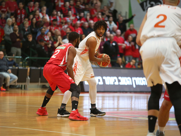 מנהלת הליגה