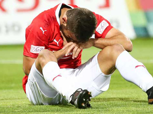 לא מאמין שזה קרה לו. ויטור (דני מרון)