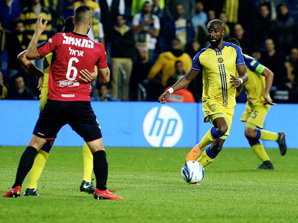 דסה. כל שלושת הבישולים שלו לקיארטנסון (אלן שיבר)