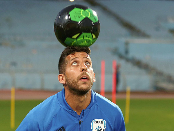 מיכה ומליקסון סחטו מחמאות מחזן במהלך האימון (אלן שיבר)