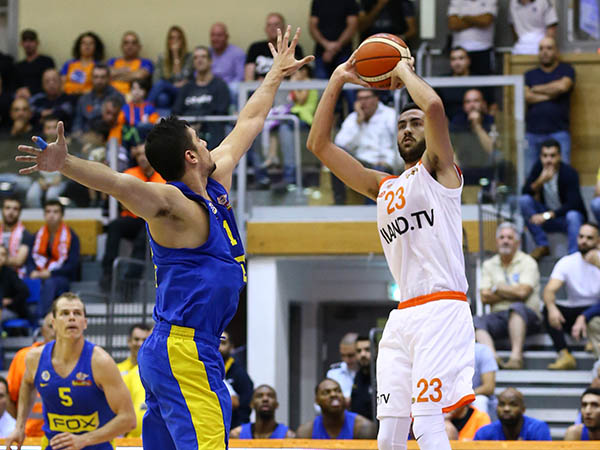 טולפסון. יצר בור בעמדה מספר 4 (מנהלת הליגה)