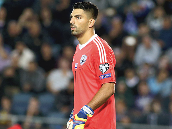 הרוש. מעדיף להישאר בחו"ל (אלן שיבר)