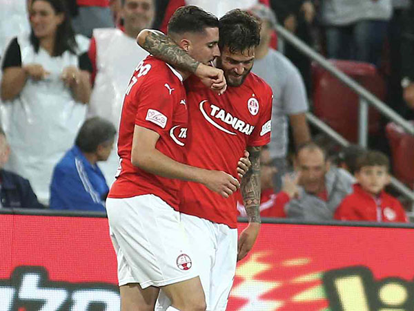 רוצה להיות על הדשא. זריהן (אלן שיבר)