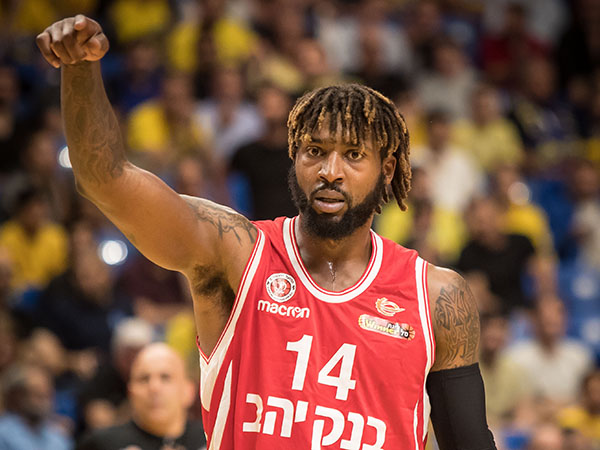 האוול היה פעיל בצבע (עודד קרני)