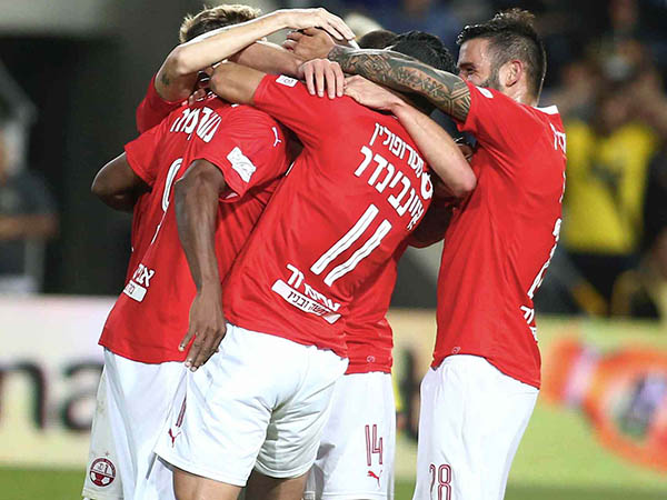 כל שחקן יכול להבקיע בב"ש (אלן שיבר)